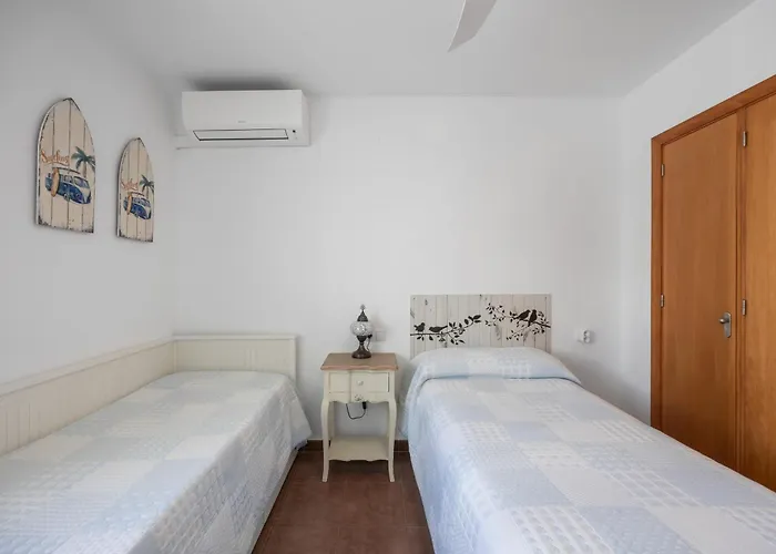 Acogedor Adosado Conil * 科尼尔-德拉弗龙特拉